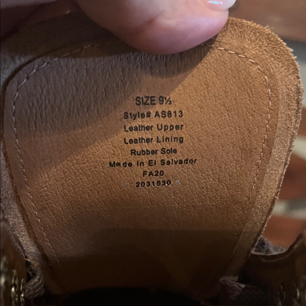 NWT J. Crew Kenton Leather Cap Toe Boot. Size 9.5 - Picture 4 of 14